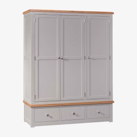 Diamond Triple Wardrobe in Solid Oak